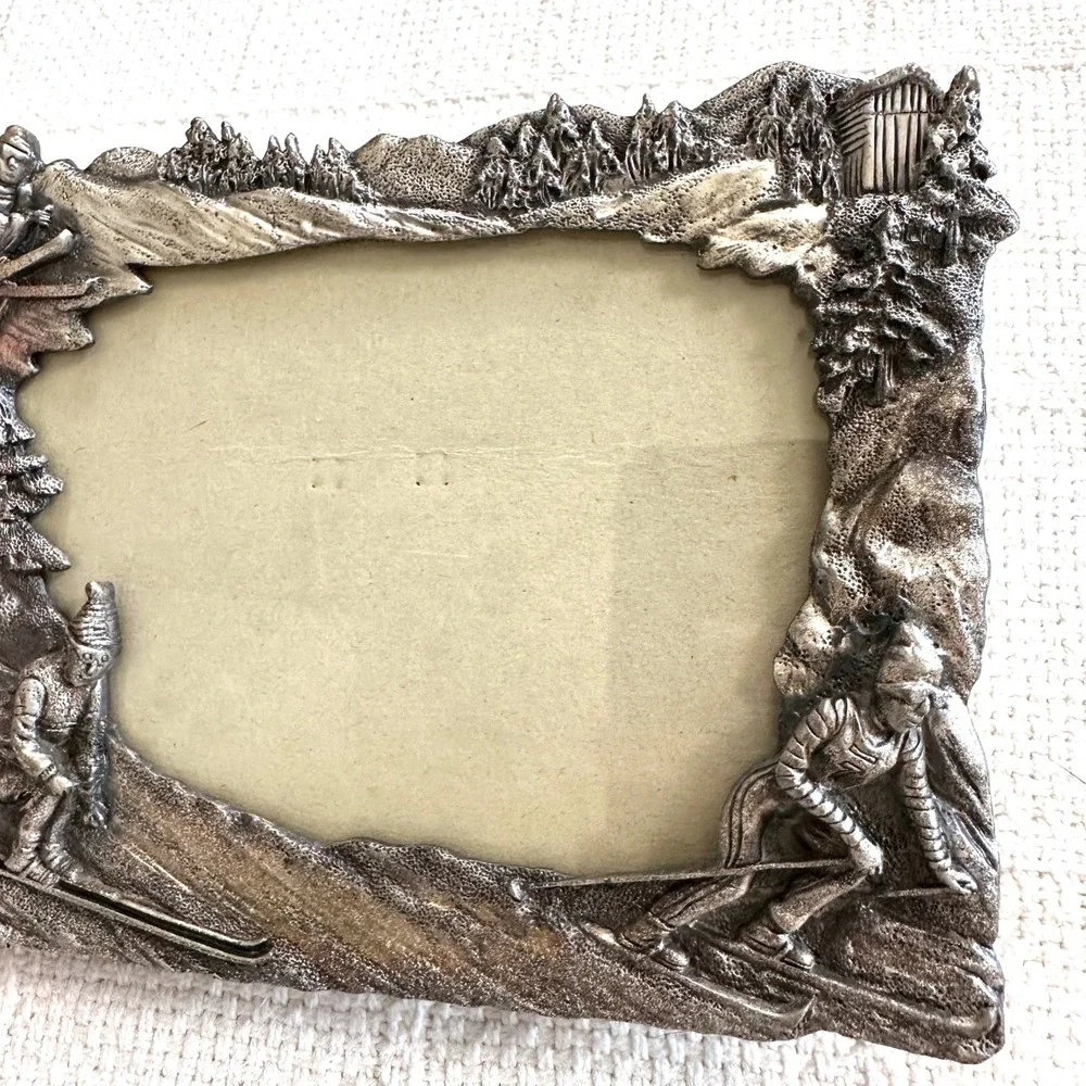 VTG Skiing Mountain Pewter Picture Frame Ski Lodge Cabin Core 3D 7x5.5